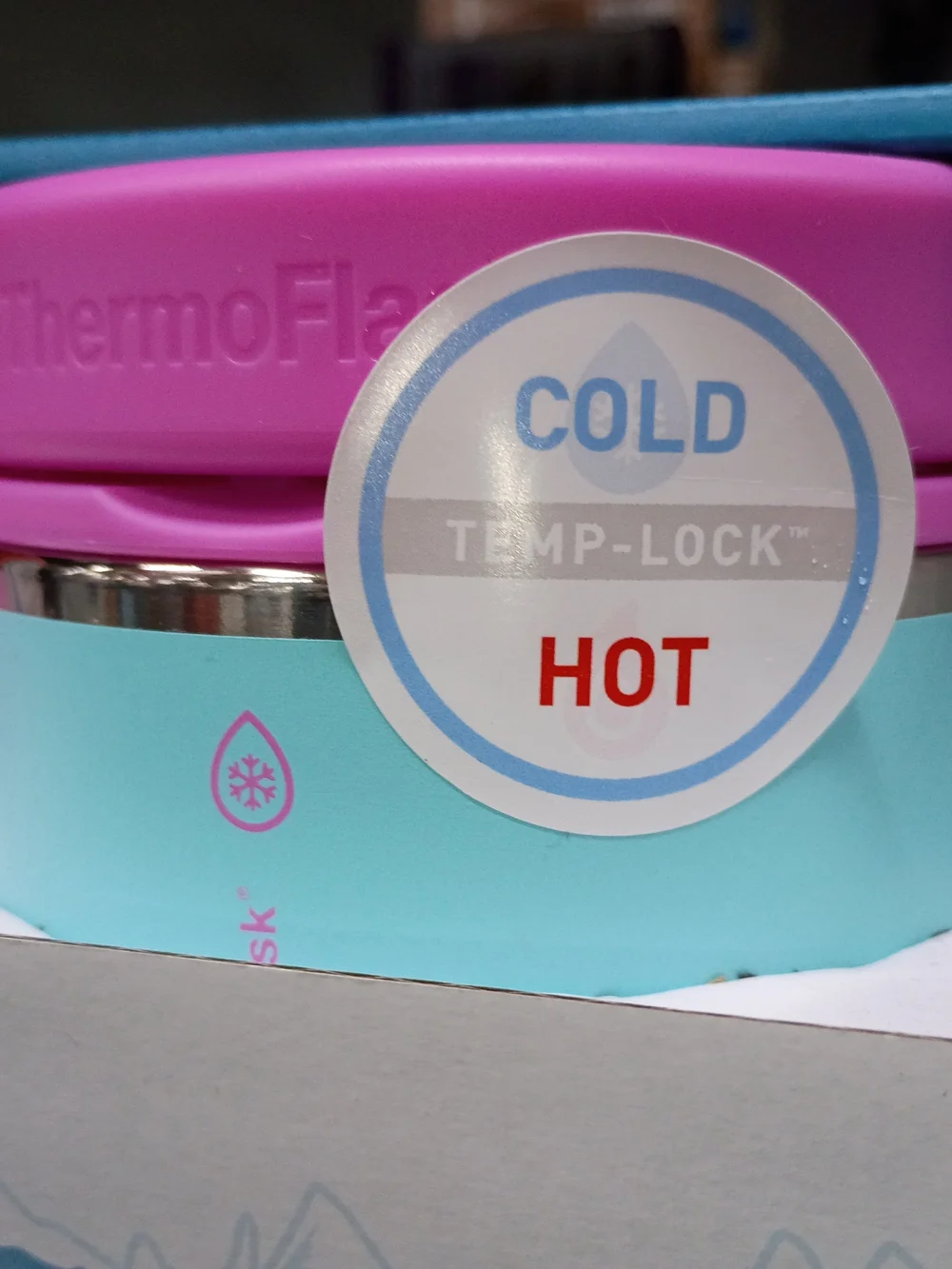 2 Pink and Coral Ergonomic Handle Lunch Container And Purple And Blue